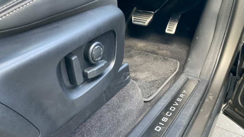 Land Rover Discovery 3.0 D350 Dynamic HSE 5dr Auto Diesel Station Wagon